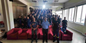Πρακτική Εξάσκηση 89ης Ε.Σ. Δοκίμων Πυροσβεστών της Σχολής Πυροσβεστών της Πυροσβεστικής Ακαδημίας Πρακτική Εξάσκηση 89ης Ε.Σ. Δοκίμων Πυροσβεστών της Σχολής Πυροσβεστών της Πυροσβεστικής Ακαδημίας